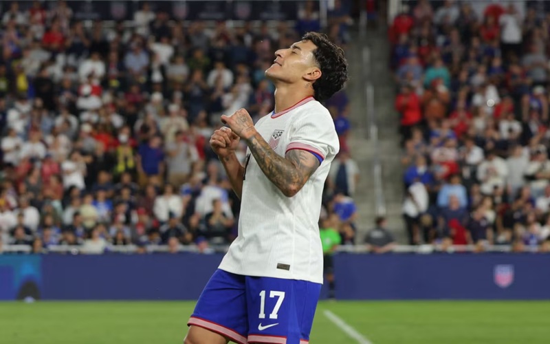 马克斯·阿夫斯滕：左边翼卫的潜力之星